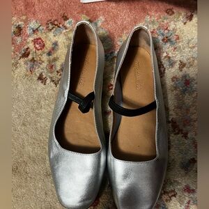 Madewell silver flats